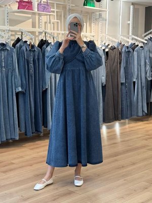 Lacivert Göğsü Çift Katlı Pileli Kot Elbise