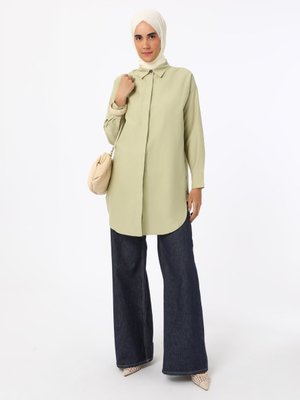 Düğme Detaylı Poplin Tunik Yesil Düğme Detaylı Poplin Tunik Yesil