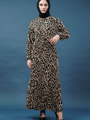 Leopar Kuşaklı Desenli Elbise