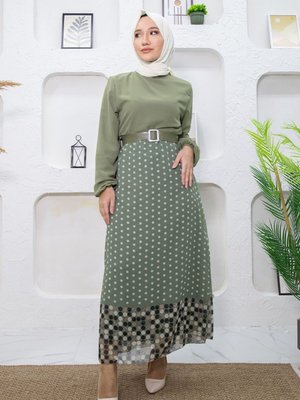 Yeşil Eteği Puantiyeli Elbise