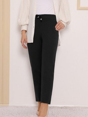 Siyah Çift Cepli Beli Lastikli Bağcık Detaylı Pantolon