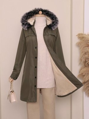 Kamuflaj Çıkma Kapüşonlu Çıtçıtlı Cepli Kısa Kaban