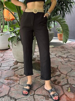 Siyah Keten Kemerli Düz Paça Pantolon