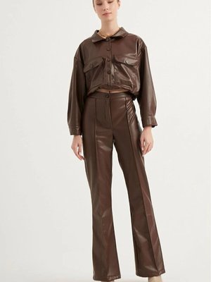 Koyu Kahverengi Fermuarlı İspanyol Paça Deri Pantolon