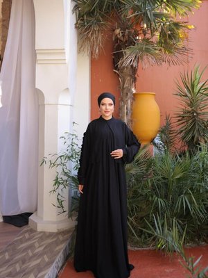 Siyah Fırfır Detaylı Belmando Ceketli İkili Takım