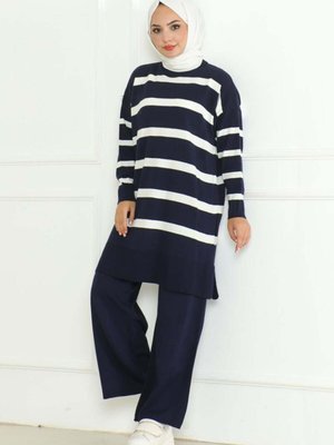 Lacivert Çizgili Triko İkili Takım