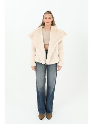 32099kbn Yumuşak Tüylü Kısa Kaban