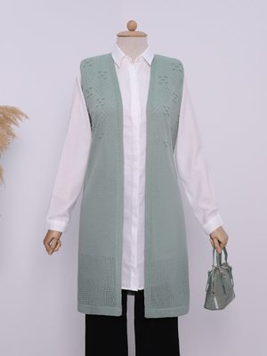 Su Yeşili Ajurlu Ponponlu Araboy Triko Yelek