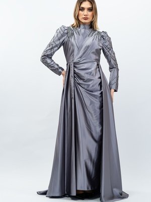 Gri Taş Detaylı Saten Abiye Elbise Gri Taş Detaylı Saten Abiye Elbise