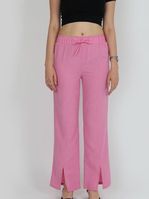 Pembe Keten Önden Yırtmaç Detaylı Pantolon
