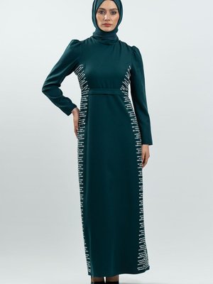 Zümrüt Yeşili Taş Detaylı Abiye Elbise Zümrüt Yeşili Taş Detaylı Abiye Elbise