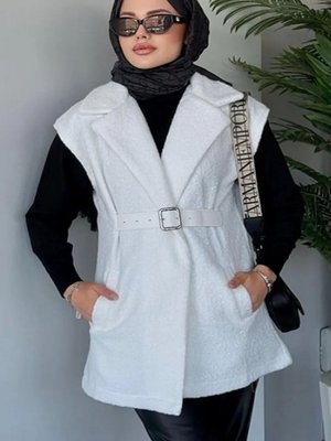 Beyaz Kemer Detaylı Buklet Yelek