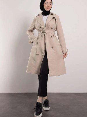 Krem İki Renk Düğme Detaylı Klasik Trençkot