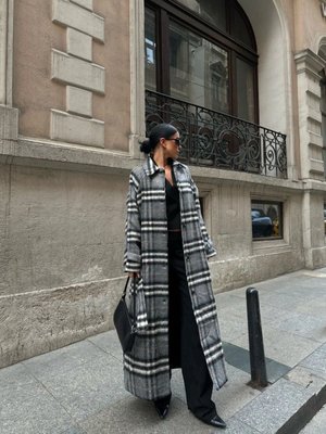 Antrasit Uzun Şerit Desen Kaban Antrasit Uzun Şerit Desen Kaban