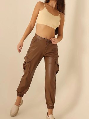 Kahve İçi Kadife Kaplı Kargo Cepli Full Esnek Paçası Lastikli Deri Pantolon