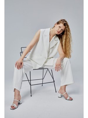 Ekru Oversize Kruvaze Yaka Astarlı Yelek