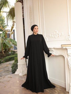 Siyah Yarım Pat Yandan Büzgülü Elbise