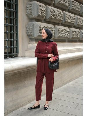 Bordo Düğme Detay Takım Bordo Düğme Detay Takım