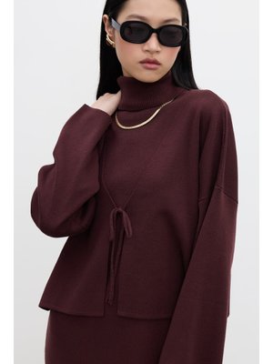 Bordo Bağcıklı Triko Hırka Bordo Bağcıklı Triko Hırka