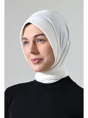 Üç Farklı Bağlamalı Hazır Pratik Şal Beyaz Üç Farklı Bağlamalı Hazır Pratik Şal Beyaz