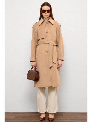 Gömlek Yaka Punto Dikiş Detaylı Premium Kaban A.kamel