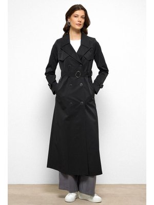 Siyah Pelerin Detaylı Su İtici Özellikli Kruvaze Uzun Trençkot