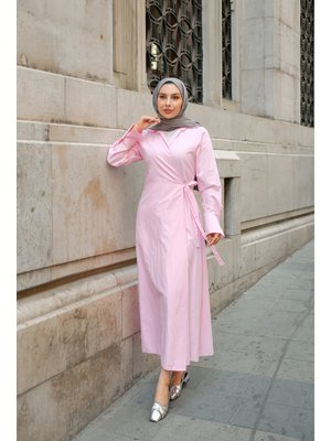 Pembe Poplin Yan Bağlamalı Elbise Pembe Poplin Yan Bağlamalı Elbise