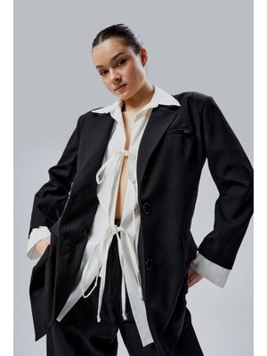 Siyah Gömlek Detaylı Regular Blazer Ceket