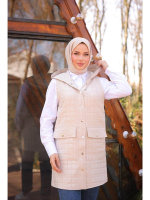 Bej Kolsuz Cepli Çıtçıtlı Kapitone Yelek 46)