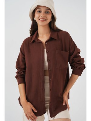 Kahverengi Tek Cepli Oversize Müslin Gömlek Kahverengi Tek Cepli Oversize Müslin Gömlek