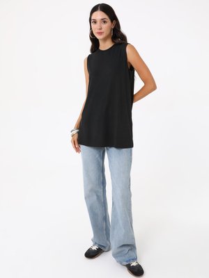 Siyah Tunik Siyah Tunik