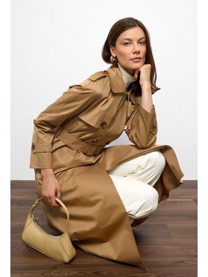 Apolet Ve Pelerin Detaylı Reglan Kol Su İtici Özellikli Trençkot K. Kamel