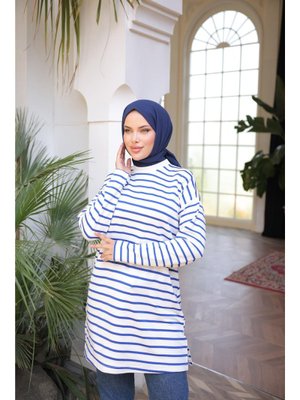 Saks O Yaka Yatay Çizgili Uzun Kollu Kısa Yırtmaçlı Tunik 46) Saks O Yaka Yatay Çizgili Uzun Kollu Kısa Yırtmaçlı Tunik 46)