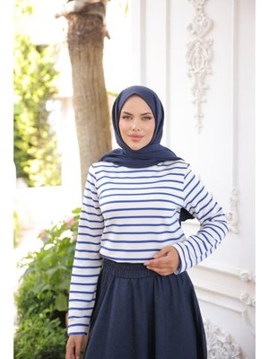 Saks O Yaka Yatay Çizgili Uzun Kollu Yırtmaçlı Kısa Tunik 46) Saks O Yaka Yatay Çizgili Uzun Kollu Yırtmaçlı Kısa Tunik 46)