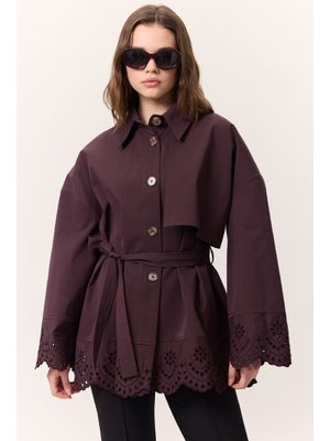 Mürdüm Nakış Detaylı Tasarım Trençkot Mürdüm Nakış Detaylı Tasarım Trençkot