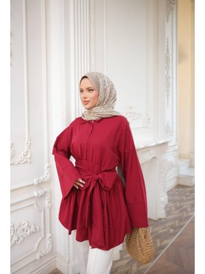 Yarım Patlı Beli Bağlamalı Yandan Fermuarlı Tunik Yarım Patlı Beli Bağlamalı Yandan Fermuarlı Tunik