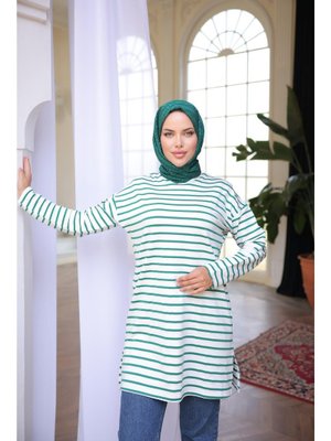 Koyu Yeşil O Yaka Yatay Çizgili Uzun Kollu Kısa Yırtmaçlı Tunik 46) Koyu Yeşil O Yaka Yatay Çizgili Uzun Kollu Kısa Yırtmaçlı Tunik 46)