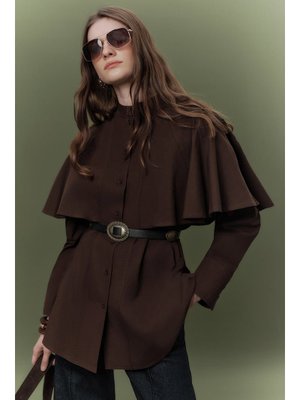 Kahverengi Pelerinli Tasarım Gömlek