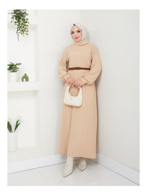 Bej Kemerli Balıkçı Yaka Elbise