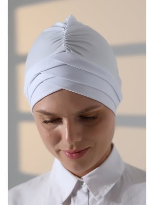 Çapraz Bantlı Çift Taraflı Bone Beyaz Çapraz Bantlı Çift Taraflı Bone Beyaz