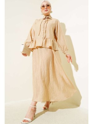 Bej Kırışık Dokulu Kuşaklı Etekli Takım