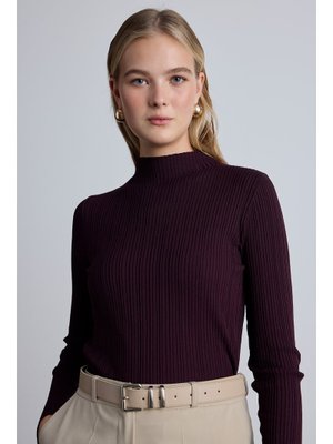 Vişne Yüksek Yaka Triko Bluz