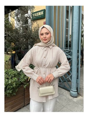 Bej Çizgili Bel Bağlamalı Gömlek Bej Çizgili Bel Bağlamalı Gömlek