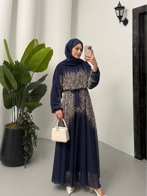 Lacivert Şifon Kumaş Kuşaklı Kayık Yaka X Elbise