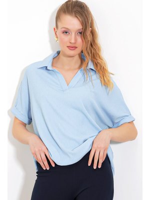 Mavi Oversize Polo Yaka Örme Bluz Mavi Oversize Polo Yaka Örme Bluz