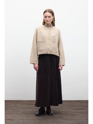 Bej Düz Örgü Düğmeli Triko Hırka Bej Düz Örgü Düğmeli Triko Hırka