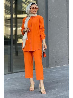 Turuncu Pantolonlu Takım