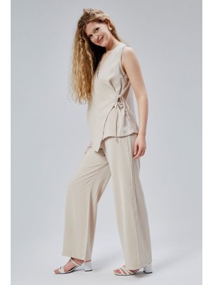 Pantolon Takım Vizon V Yaka Yandan Bağlama Detaylı Yelek