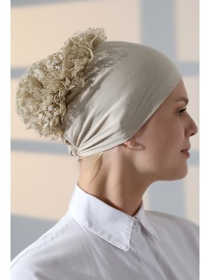 Krem Fırfırlı Güpürlü Topuz Bone Krem Fırfırlı Güpürlü Topuz Bone