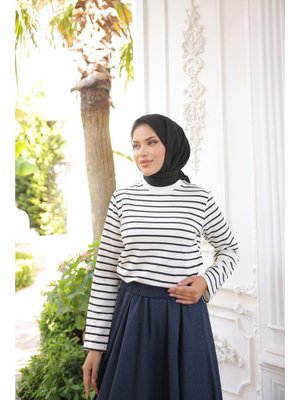 Siyah O Yaka Yatay Çizgili Uzun Kollu Yırtmaçlı Kısa Tunik 46) Siyah O Yaka Yatay Çizgili Uzun Kollu Yırtmaçlı Kısa Tunik 46)